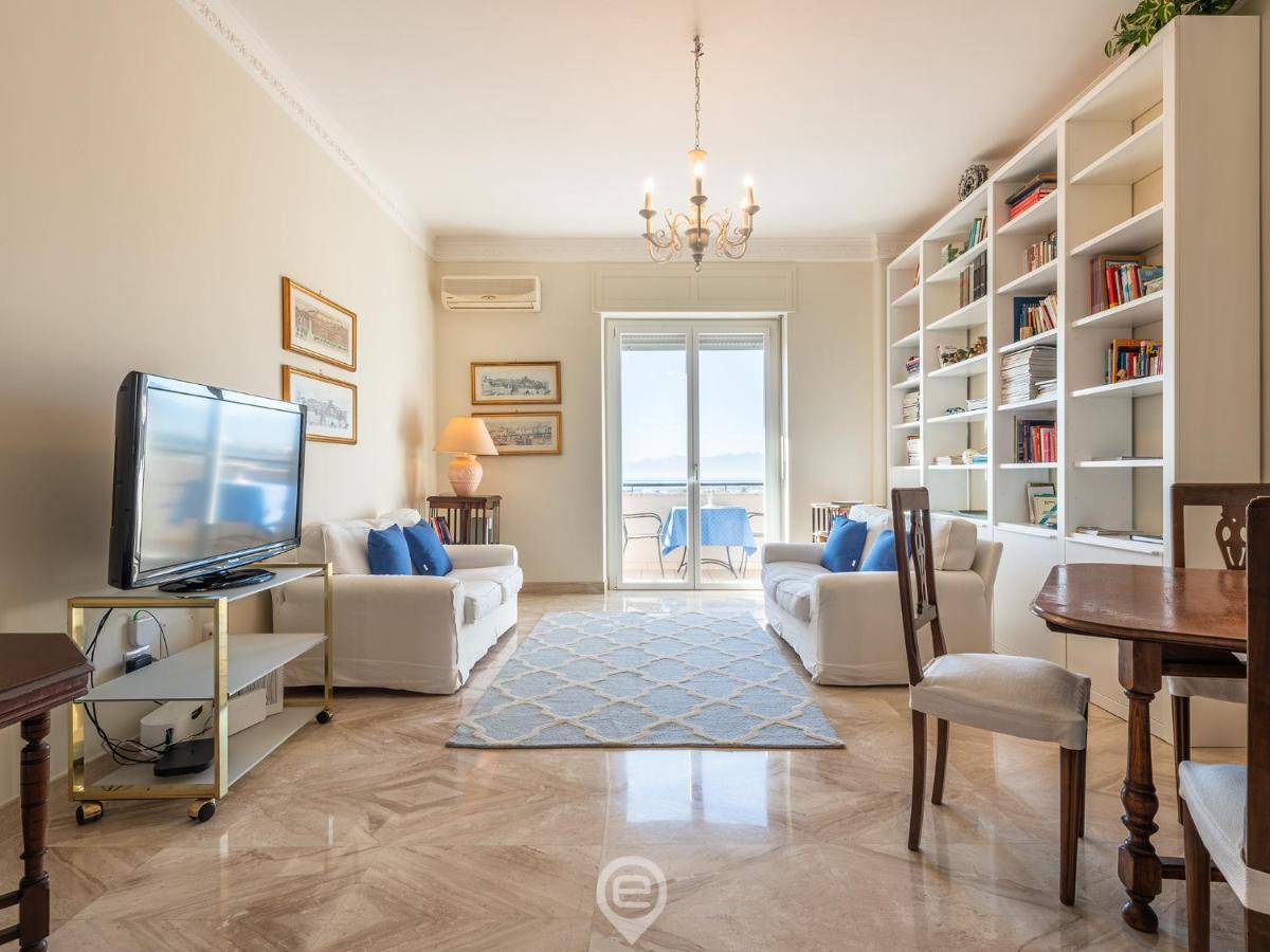 Cityscape Vista Apartment Cagliari Bagian luar foto