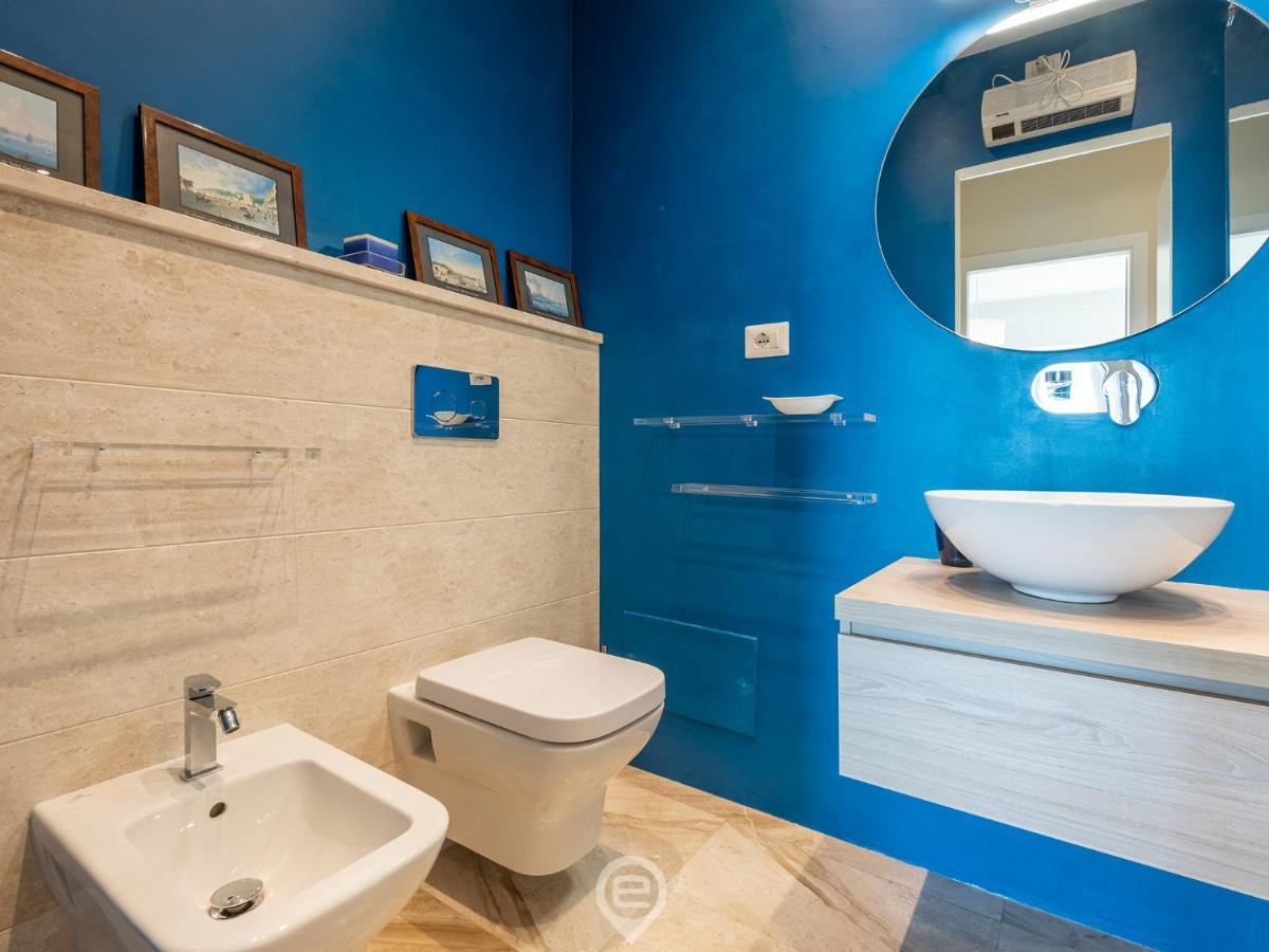 Cityscape Vista Apartment Cagliari Bagian luar foto