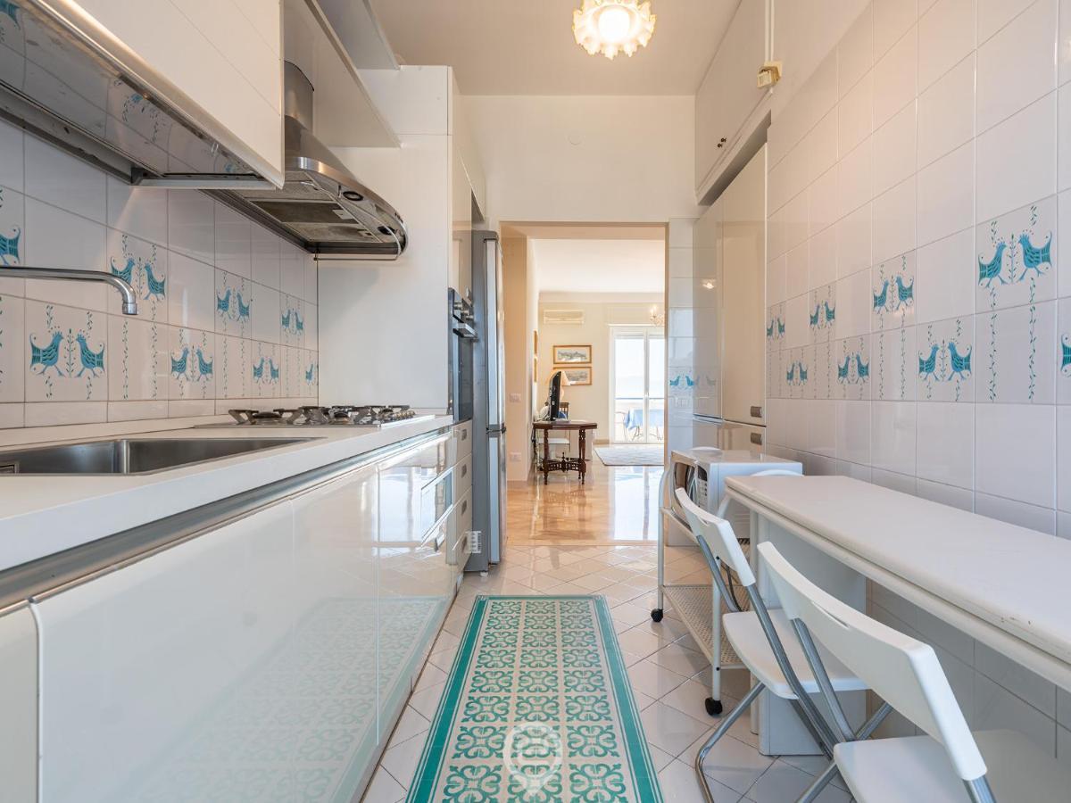 Cityscape Vista Apartment Cagliari Bagian luar foto
