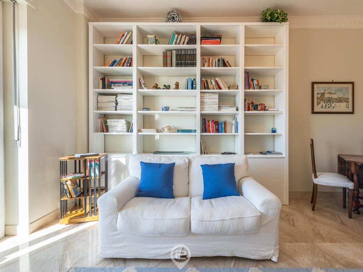 Cityscape Vista Apartment Cagliari Bagian luar foto