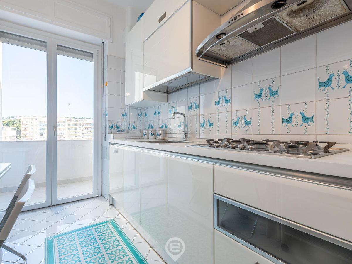 Cityscape Vista Apartment Cagliari Bagian luar foto