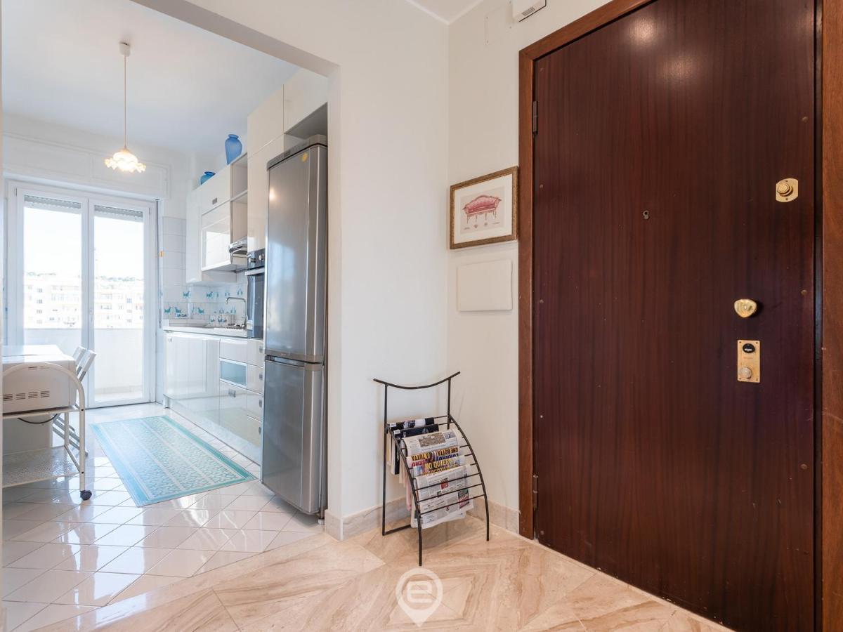 Cityscape Vista Apartment Cagliari Bagian luar foto