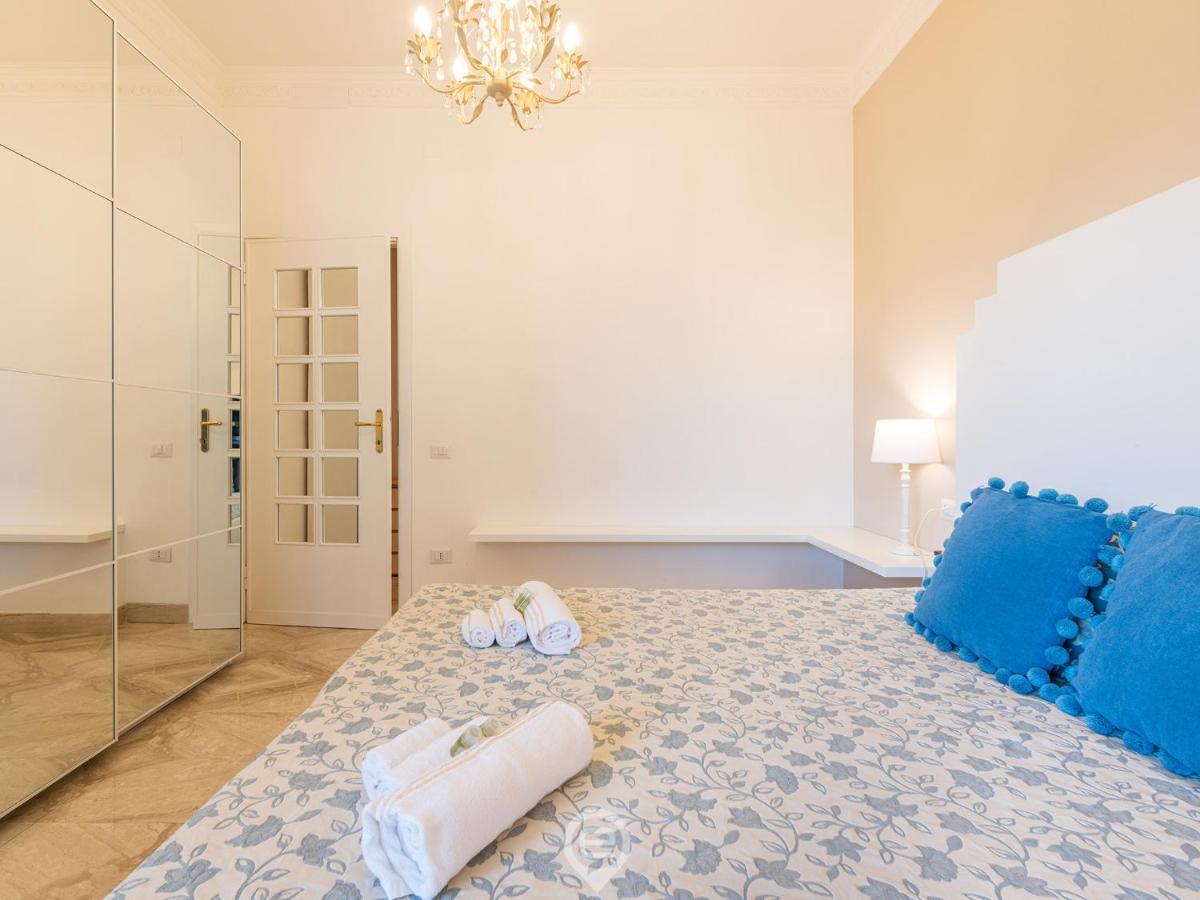 Cityscape Vista Apartment Cagliari Bagian luar foto