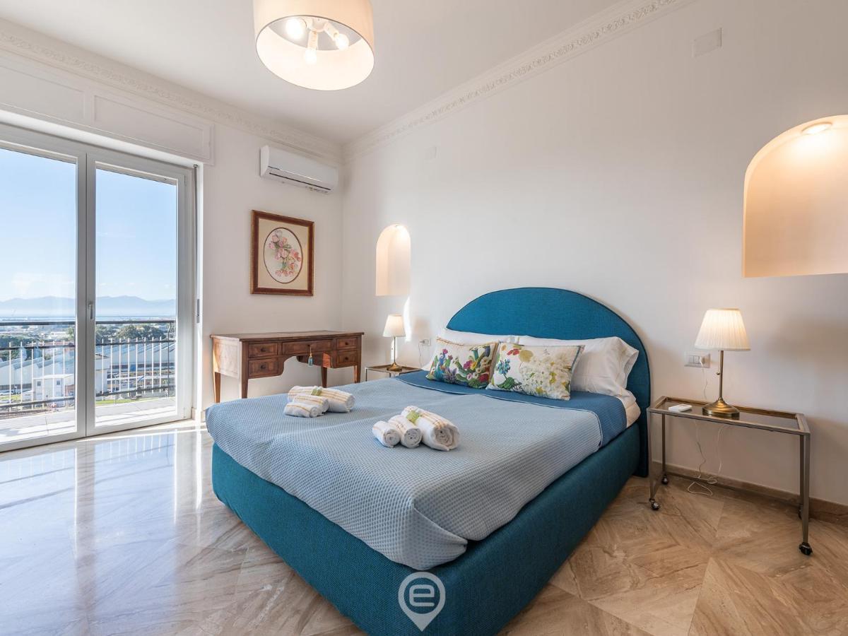 Cityscape Vista Apartment Cagliari Bagian luar foto