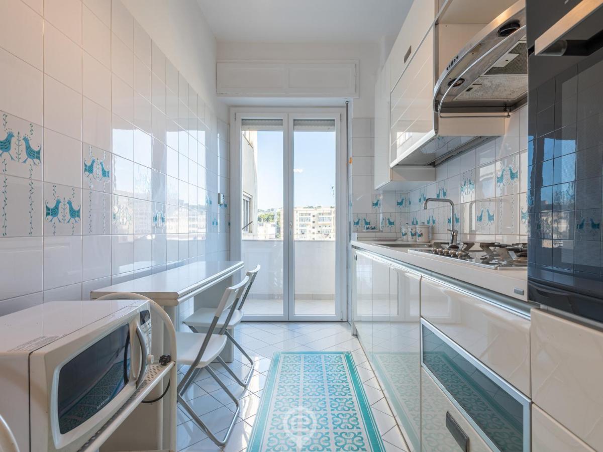 Cityscape Vista Apartment Cagliari Bagian luar foto